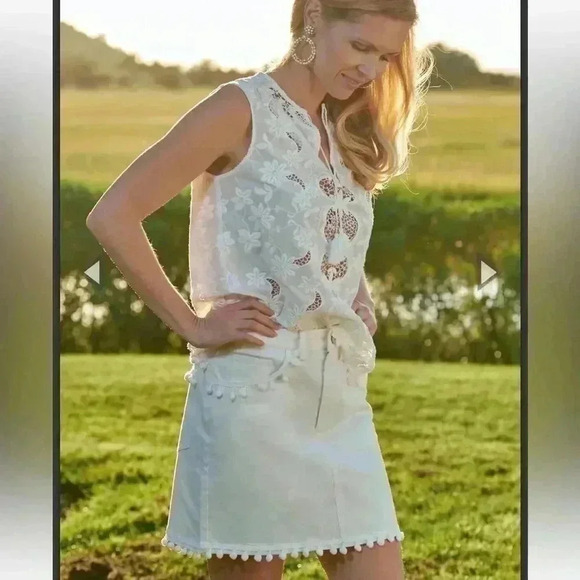 A-TOUT-AGE Demi White denim skirt like new, high waisted size 8 - Picture 13 of 14